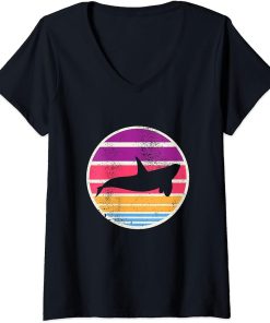 Womens Vintage Retro Distressed Orca Whale Sunset Men Women Kids V-Neck T-Shirt